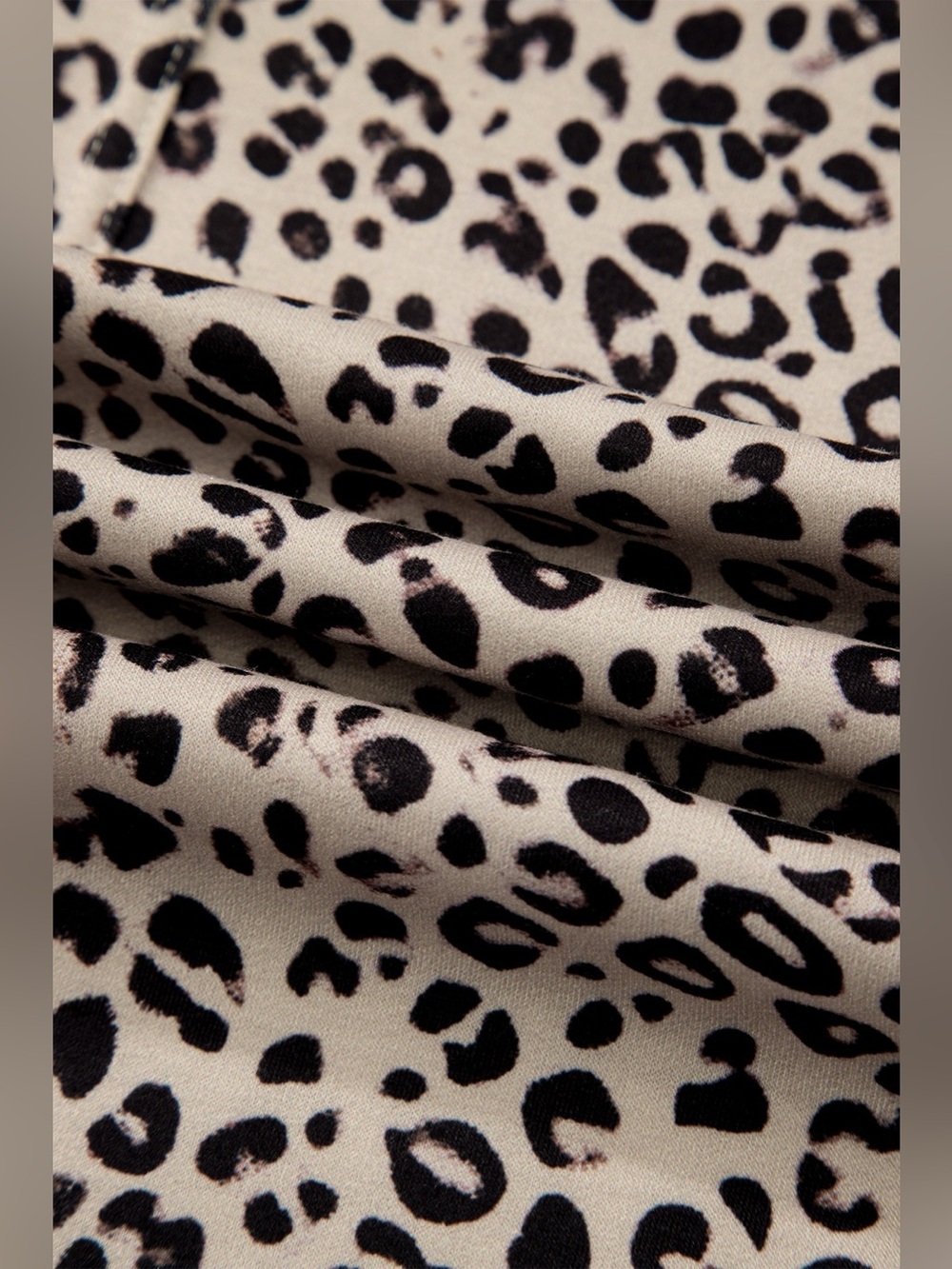 Leopard Print Wide-Leg Pants with Drawstring - Picture 13 of 15